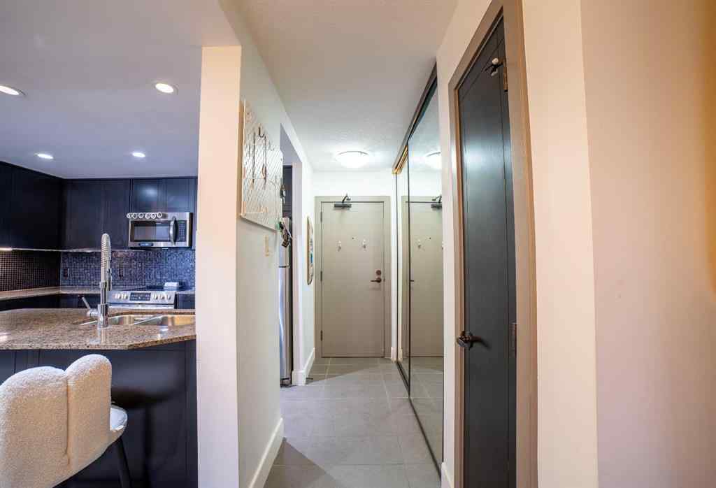 MLS® A2270633 - Unit #404 812 14 Avenue SW in Beltline Calgary, Residential