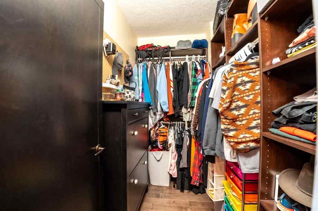 MLS® A2270633 - Unit #404 812 14 Avenue SW in Beltline Calgary, Residential