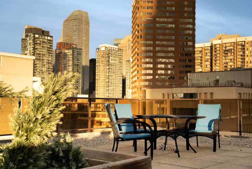 MLS® A2270633 - Unit #404 812 14 Avenue SW in Beltline Calgary, Residential