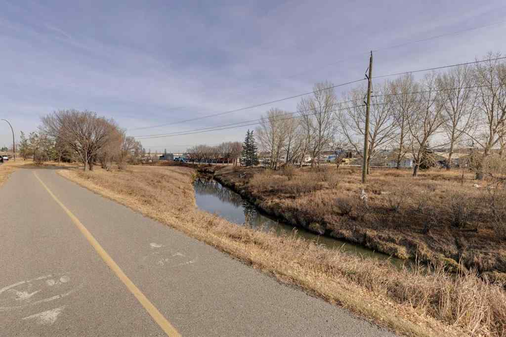 MLS&reg; # A2270634 - Unit #1 102 Grier Terrace NE in Greenview Calgary, Residential Open Houses