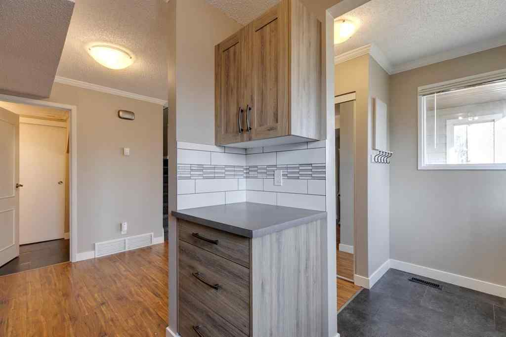 MLS&reg; # A2270634 - Unit #1 102 Grier Terrace NE in Greenview Calgary, Residential Open Houses