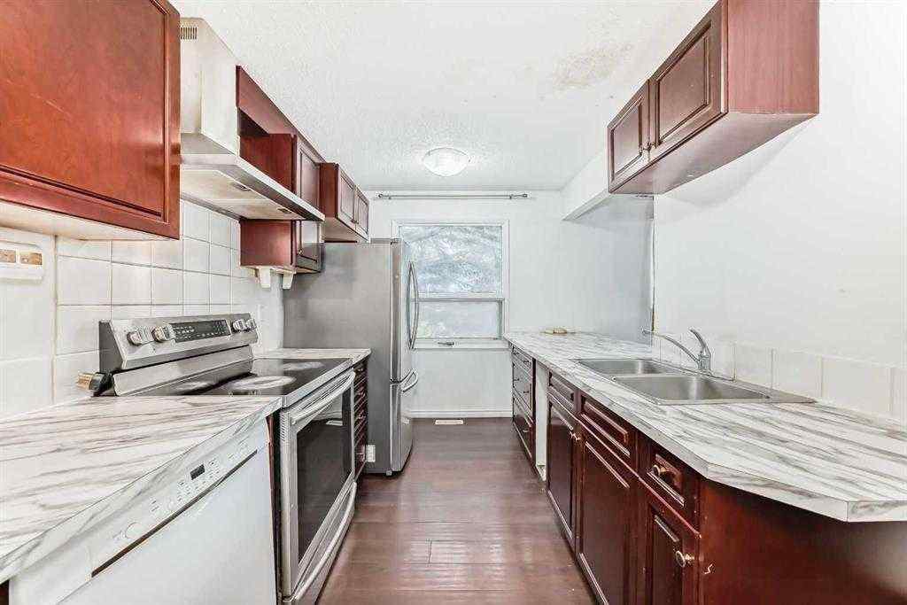 MLS® # A2270636 - Unit #5 5400 Dalhousie Drive NW in Dalhousie Calgary, Residential Open Houses