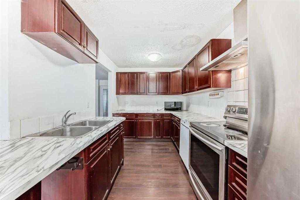 MLS® # A2270636 - Unit #5 5400 Dalhousie Drive NW in Dalhousie Calgary, Residential Open Houses