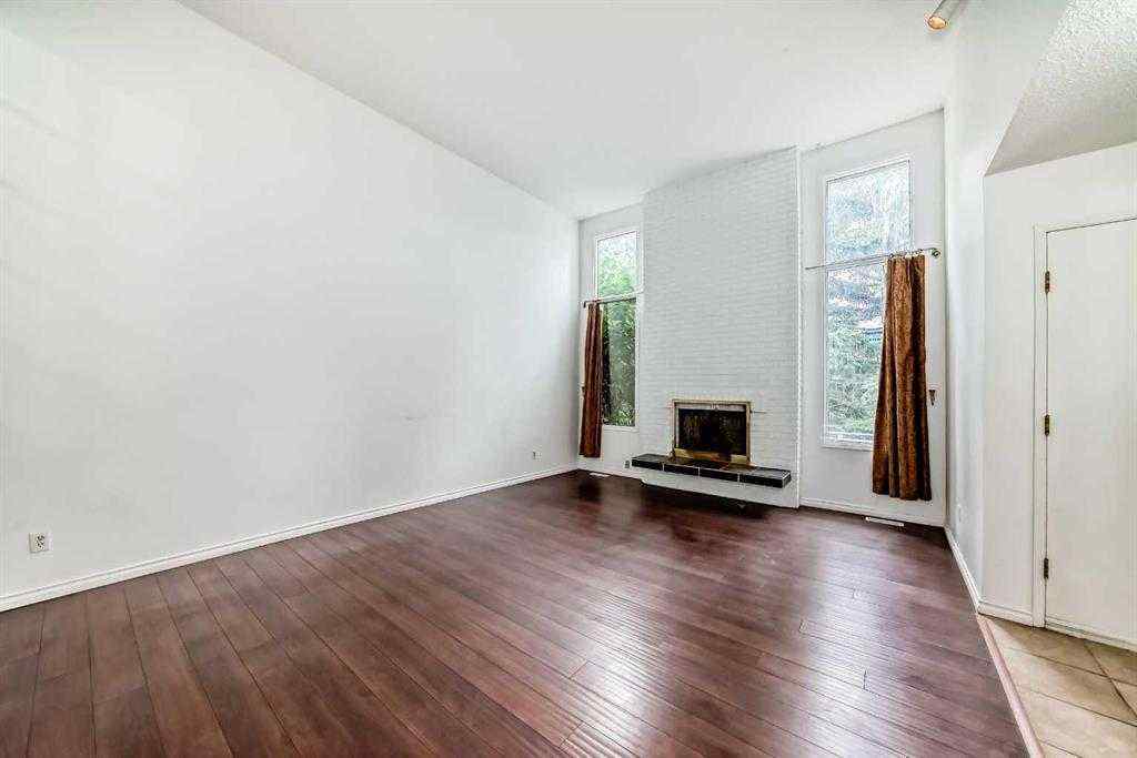 MLS® # A2270636 - Unit #5 5400 Dalhousie Drive NW in Dalhousie Calgary, Residential Open Houses