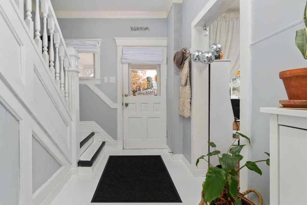 MLS&reg; # A2270638 - 5013 49 A Street   in Sedgewick Sedgewick, Residential Open Houses