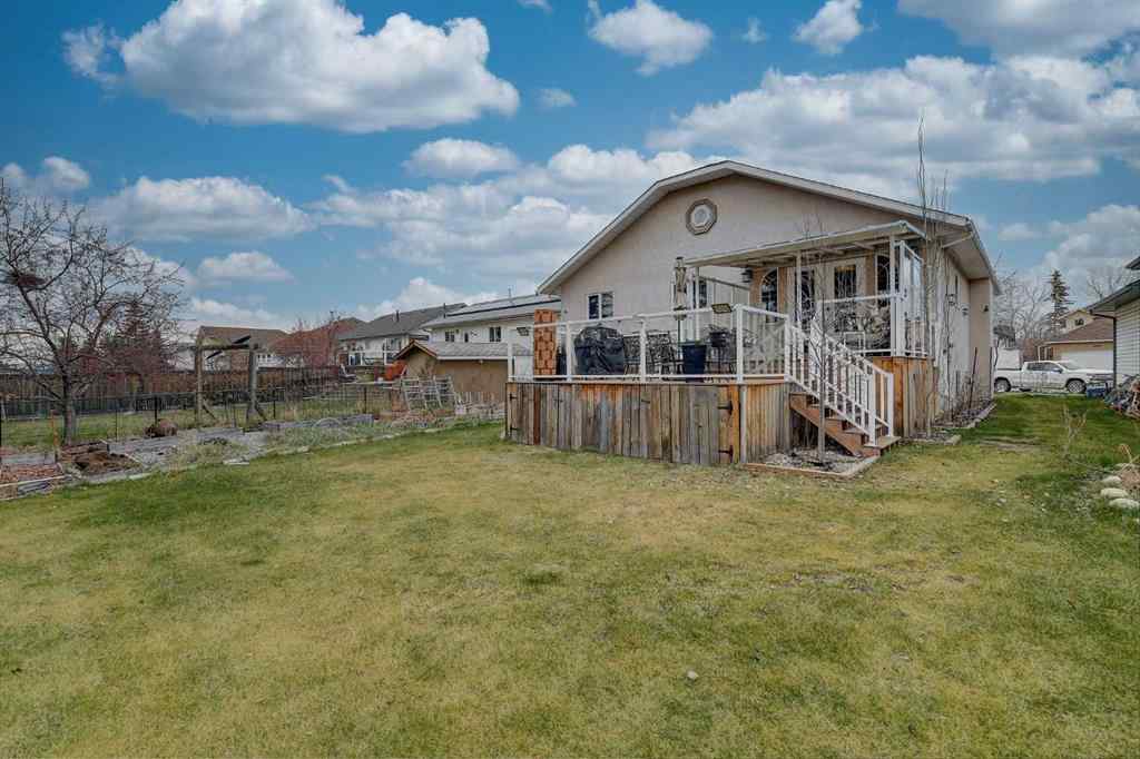 MLS&reg; # A2270643 - 10213 114A Avenue  in Avondale Grande Prairie, Residential Open Houses