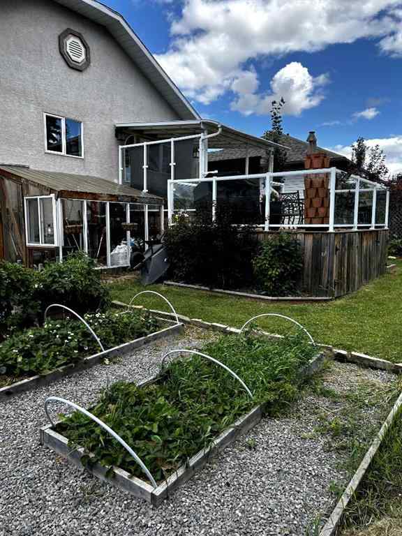 MLS&reg; # A2270643 - 10213 114A Avenue  in Avondale Grande Prairie, Residential Open Houses