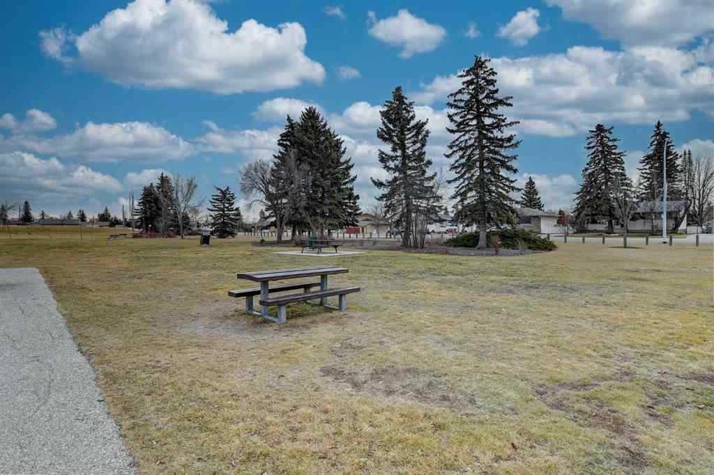MLS&reg; # A2270643 - 10213 114A Avenue  in Avondale Grande Prairie, Residential Open Houses
