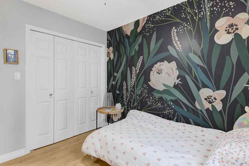 MLS&reg; # A2270643 - 10213 114A Avenue  in Avondale Grande Prairie, Residential Open Houses