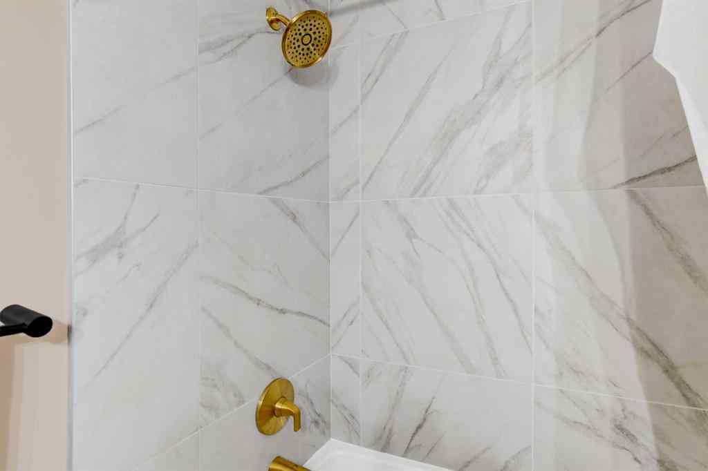 MLS&reg; # A2270643 - 10213 114A Avenue  in Avondale Grande Prairie, Residential Open Houses