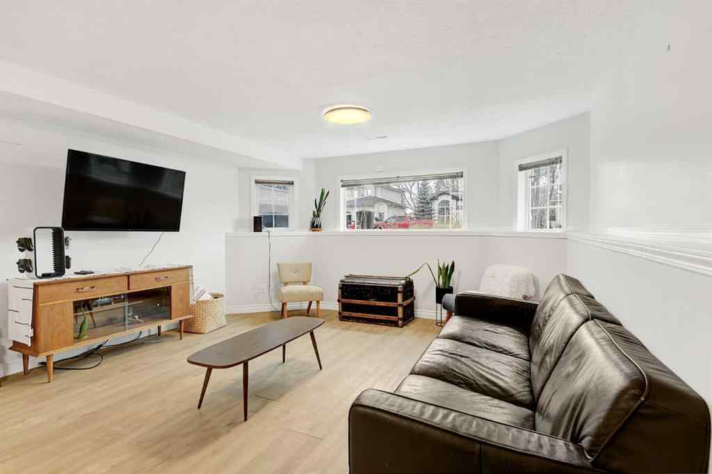 MLS&reg; # A2270643 - 10213 114A Avenue  in Avondale Grande Prairie, Residential Open Houses