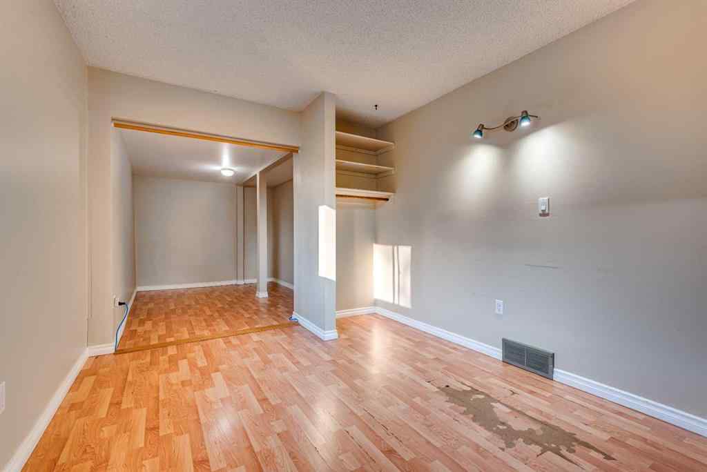 MLS&reg; # A2270646 - 402 Main Street  in NONE Trochu, Residential Open Houses