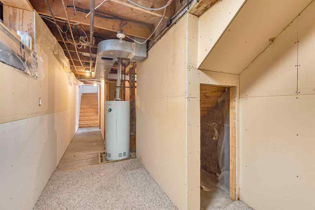 MLS&reg; # A2270646 - 402 Main Street  in NONE Trochu, Residential Open Houses