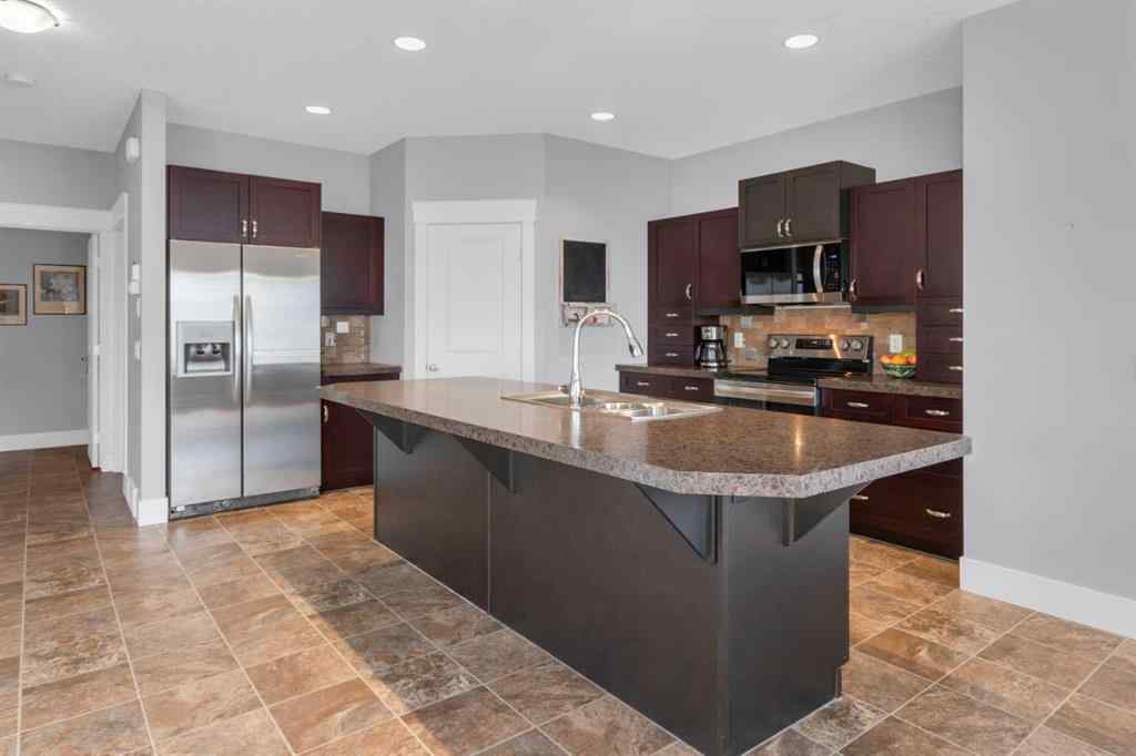 MLS&reg; # A2270660 - 6 Heritage View  in Heritage Hills Cochrane, Residential Open Houses