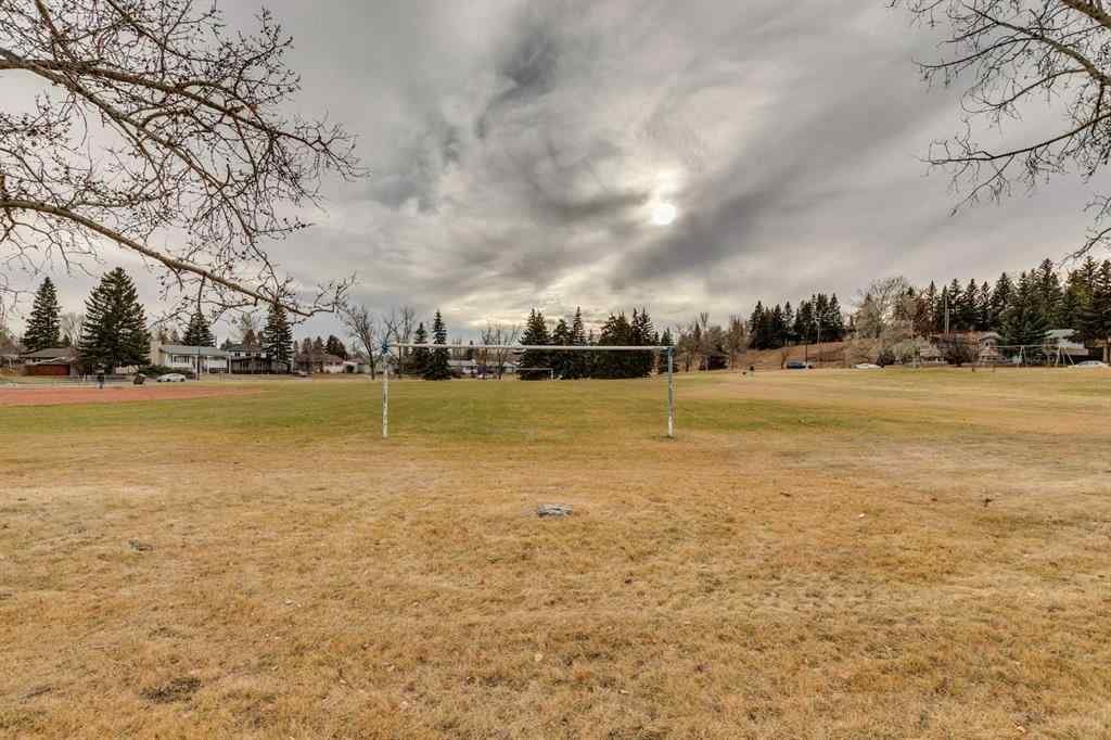 MLS&reg; # A2270662 - 4 Lake Huron Place SE in Bonavista Downs Calgary, Residential Open Houses