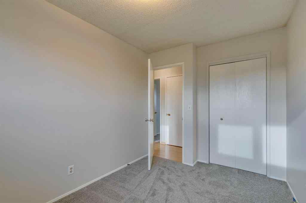MLS&reg; # A2270662 - 4 Lake Huron Place SE in Bonavista Downs Calgary, Residential Open Houses