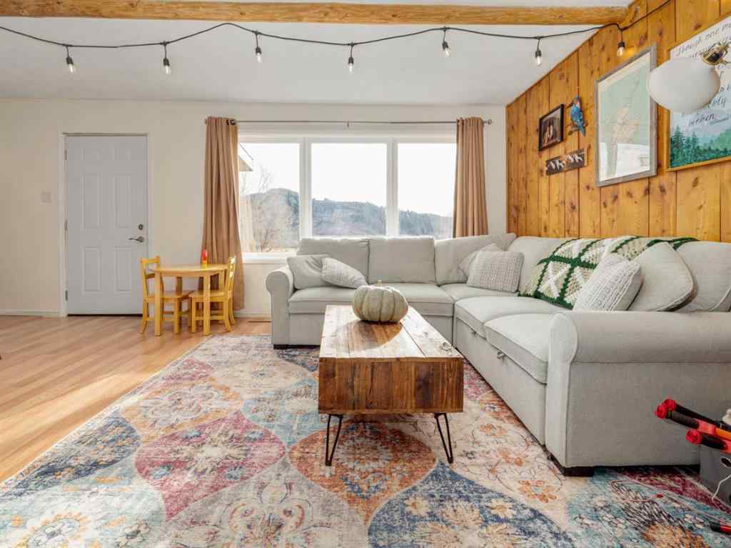 MLS&reg; # A2270667 - 740 First Avenue  in NONE Beaver Mines, Residential Open Houses