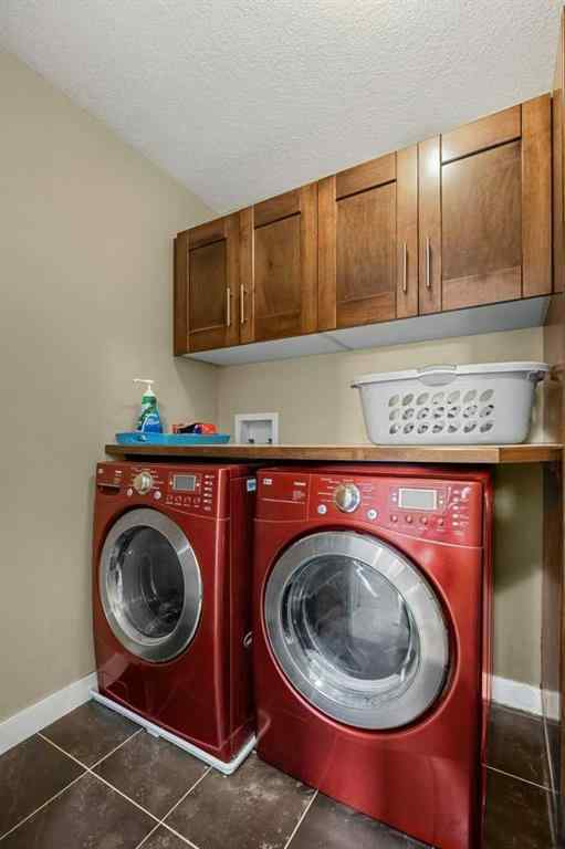 MLS® A2270668 - 92 Everoak Circle SW in Evergreen Calgary, Residential