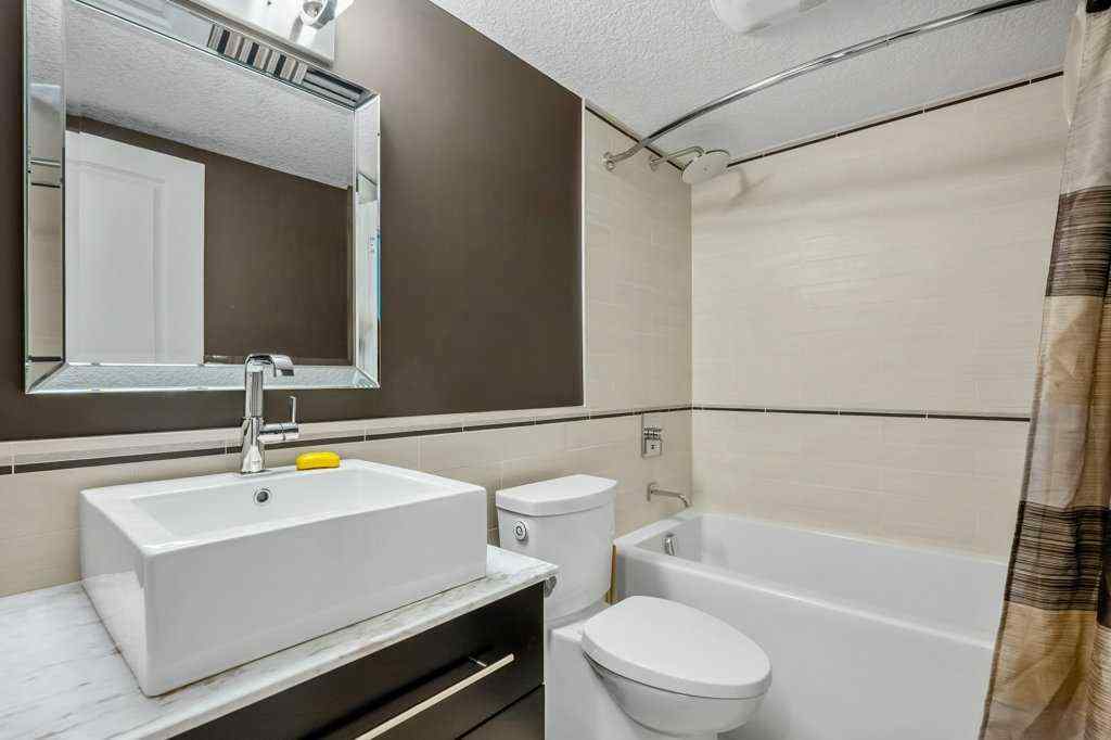 MLS® A2270668 - 92 Everoak Circle SW in Evergreen Calgary, Residential