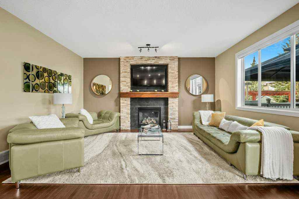 MLS® A2270668 - 92 Everoak Circle SW in Evergreen Calgary, Residential