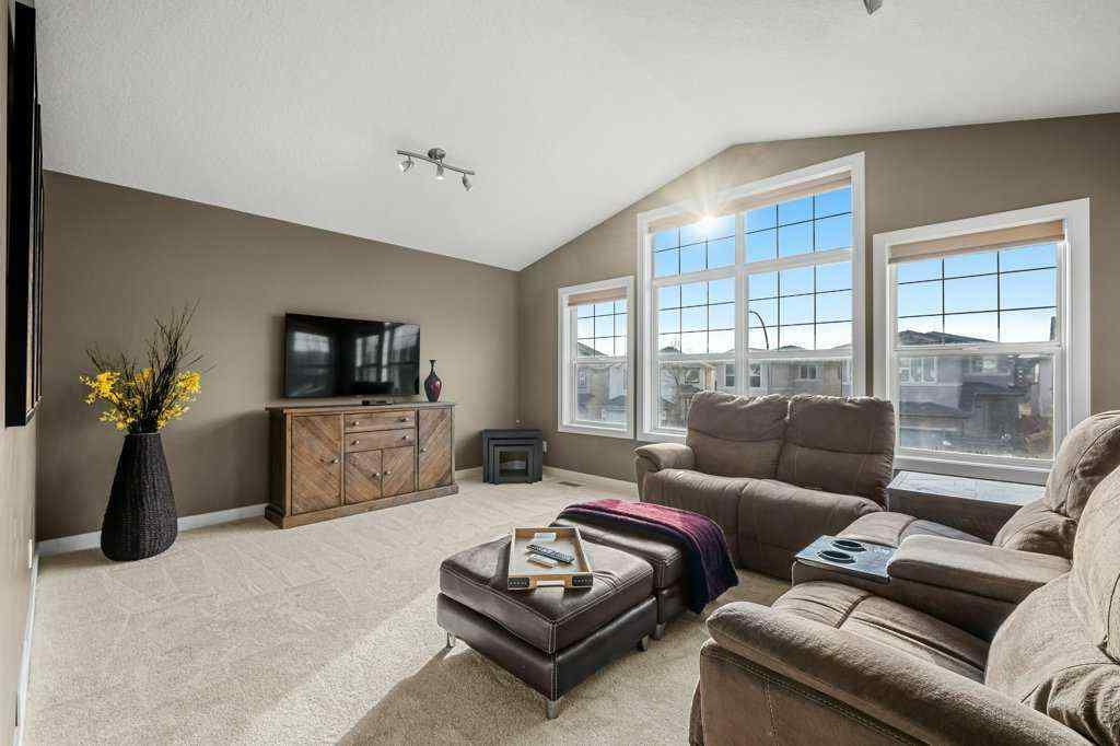 MLS® A2270668 - 92 Everoak Circle SW in Evergreen Calgary, Residential