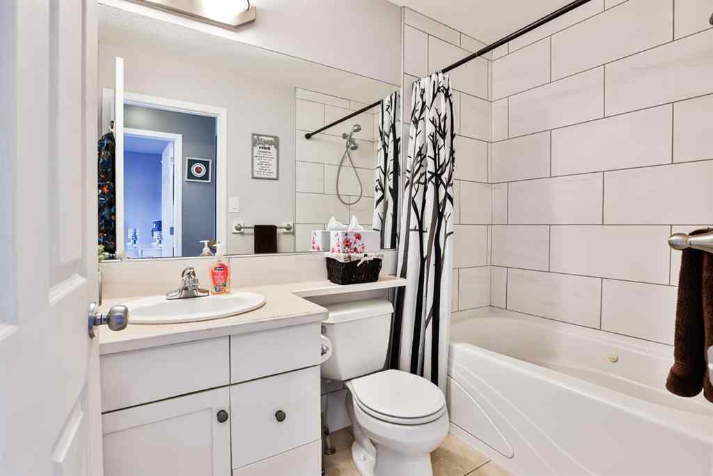 MLS&reg; # A2270673 - 455 Blackfoot Manor W in Indian Battle Heights Lethbridge, Residential Open Houses