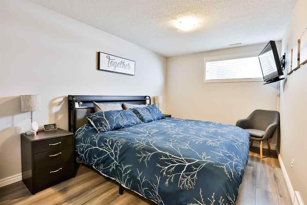 MLS&reg; # A2270673 - 455 Blackfoot Manor W in Indian Battle Heights Lethbridge, Residential Open Houses