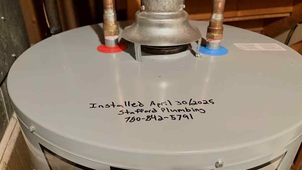 MLS&reg; # A2270675 - 1030 15 Avenue  in NONE Wainwright, Residential Open Houses