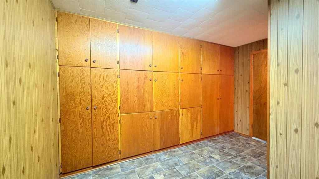 MLS&reg; # A2270675 - 1030 15 Avenue  in NONE Wainwright, Residential Open Houses