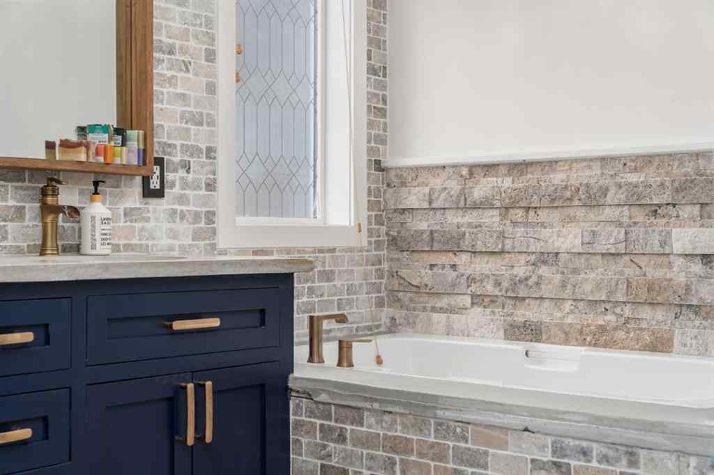 MLS® # A2270676 - 18 Cimarron Grove Bay  in Cimarron Grove Okotoks, Residential Open Houses