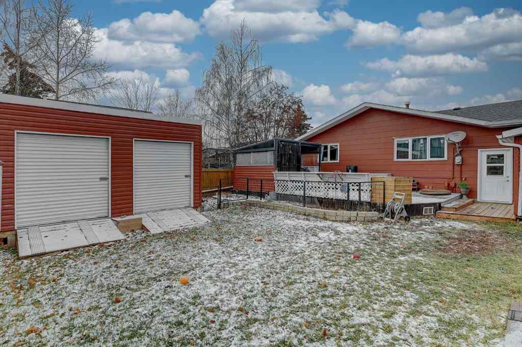 MLS&reg; # A2270681 - 722 Oak Drive  in NONE Beaverlodge, Residential Open Houses