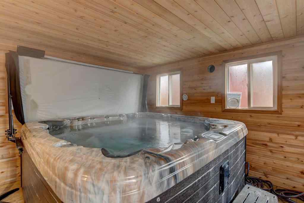 MLS&reg; # A2270681 - 722 Oak Drive  in NONE Beaverlodge, Residential Open Houses