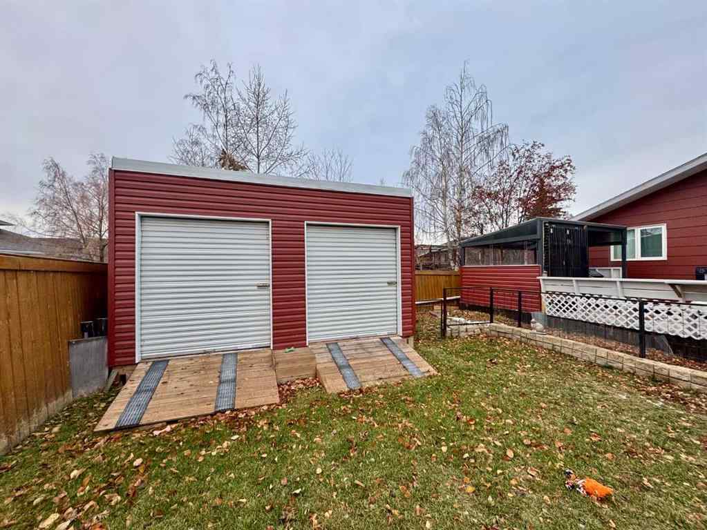 MLS&reg; # A2270681 - 722 Oak Drive  in NONE Beaverlodge, Residential Open Houses