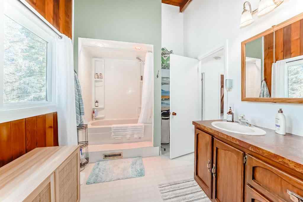 MLS&reg; # A2270682 - 41 Ferrier Drive  in Ferrier Acres Rural Clearwater County, Residential Open Houses