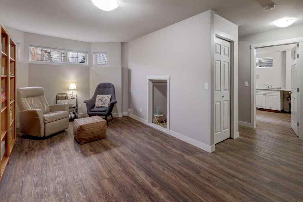 MLS® # A2270683 - 33 Willowbrook Crescent NW in Willowbrook Airdrie, Residential Open Houses