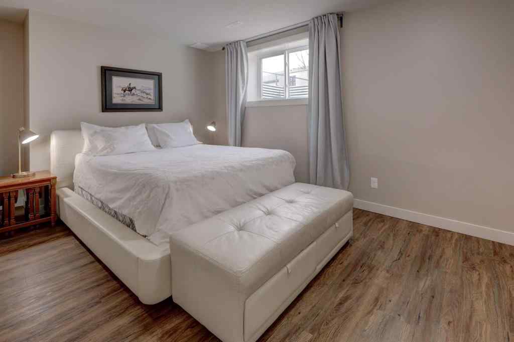 MLS® # A2270683 - 33 Willowbrook Crescent NW in Willowbrook Airdrie, Residential Open Houses
