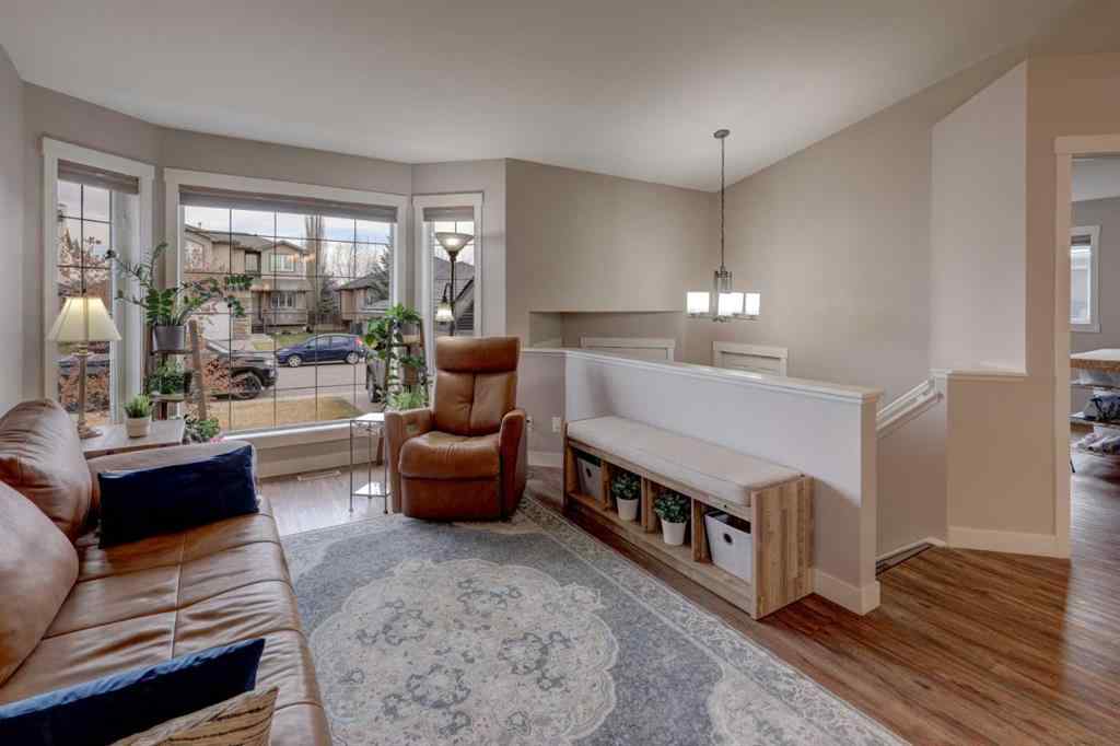 MLS® # A2270683 - 33 Willowbrook Crescent NW in Willowbrook Airdrie, Residential Open Houses