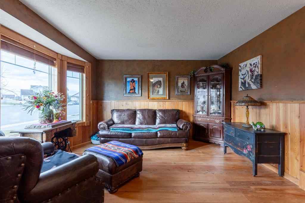 MLS&reg; # A2270687 - 583 8 Avenue W in NONE Cardston, Residential Open Houses