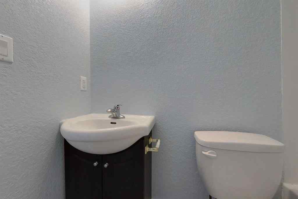 MLS&reg; # A2270688 - 4230 caribou crescernt   in NONE Wabasca, Residential Open Houses