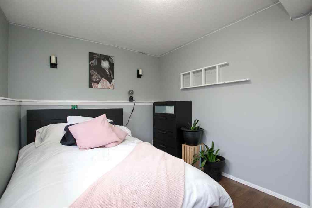 MLS&reg; # A2270692 - 56 Kentwood Drive  in Kingsgate Red Deer, Residential Open Houses