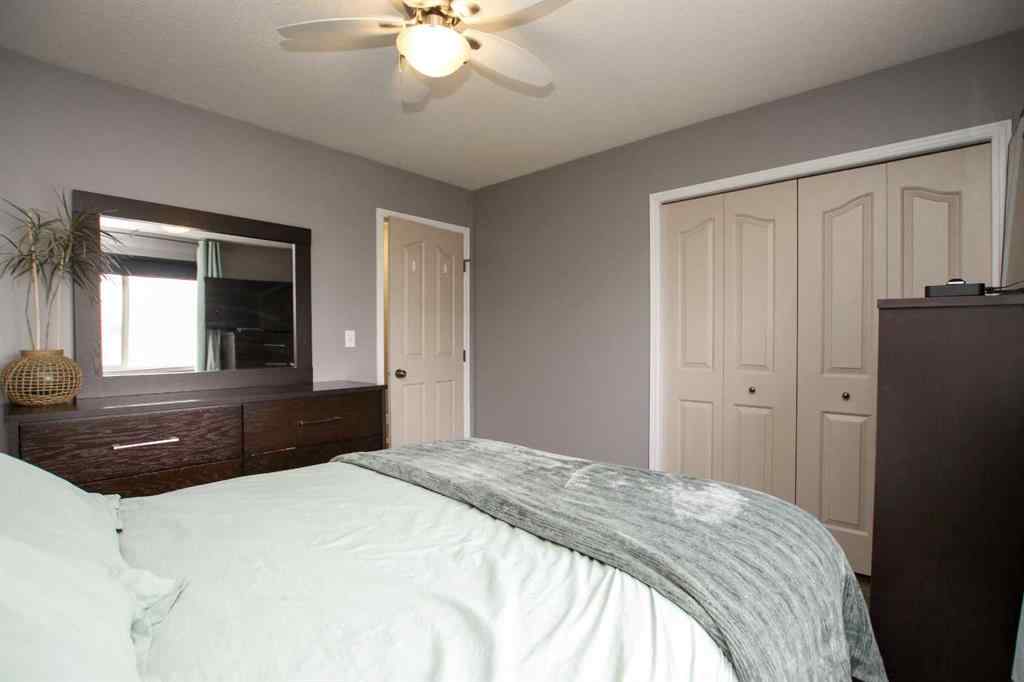 MLS&reg; # A2270692 - 56 Kentwood Drive  in Kingsgate Red Deer, Residential Open Houses
