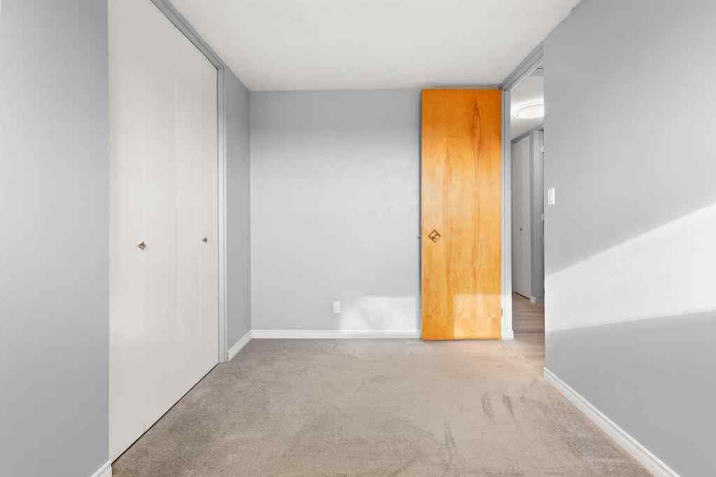 MLS&reg; # A2270693 - 898 13 Street NE in Northeast Crescent Heights Medicine Hat, Residential Open Houses