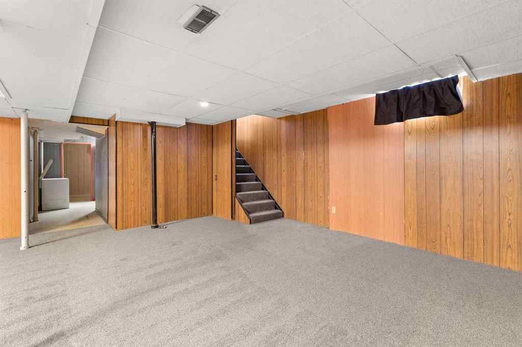 MLS&reg; # A2270693 - 898 13 Street NE in Northeast Crescent Heights Medicine Hat, Residential Open Houses