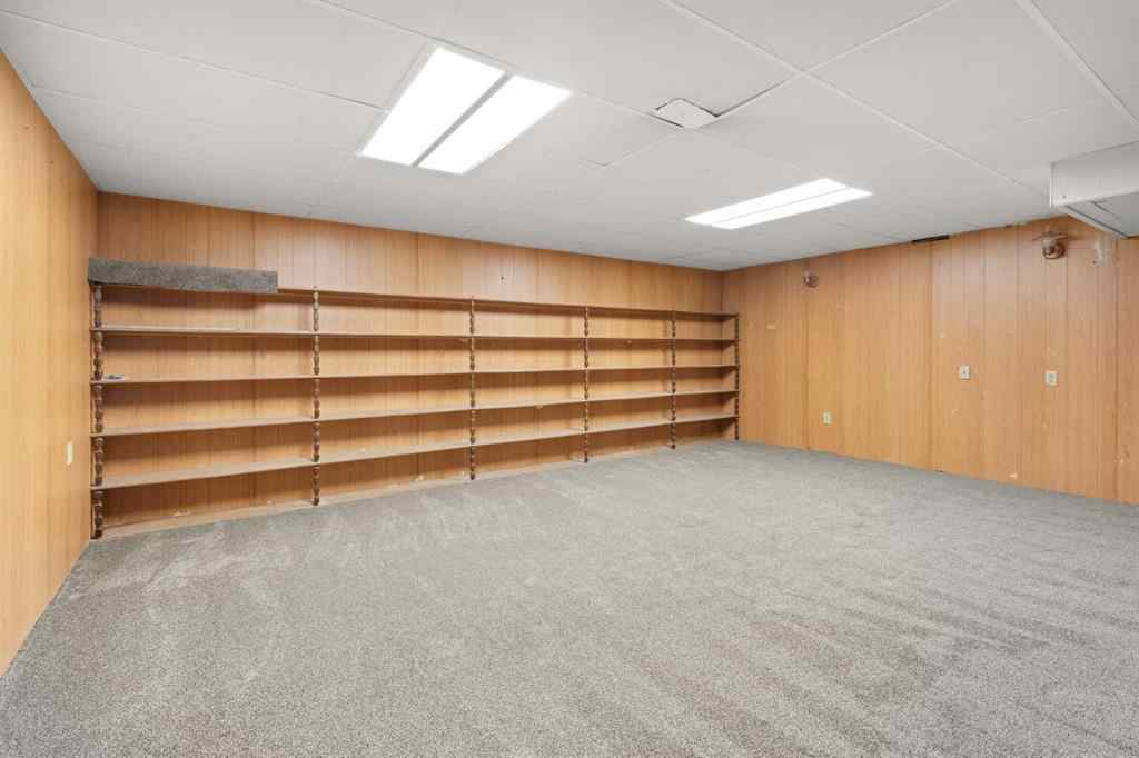 MLS&reg; # A2270693 - 898 13 Street NE in Northeast Crescent Heights Medicine Hat, Residential Open Houses