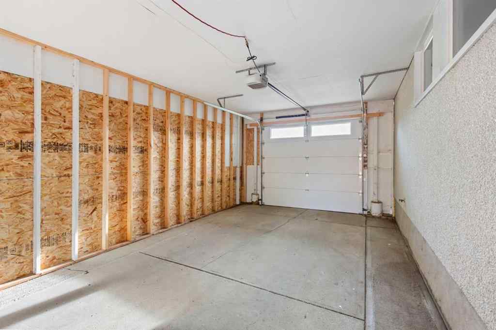 MLS&reg; # A2270693 - 898 13 Street NE in Northeast Crescent Heights Medicine Hat, Residential Open Houses