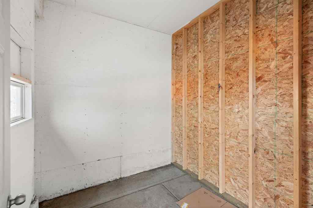 MLS&reg; # A2270693 - 898 13 Street NE in Northeast Crescent Heights Medicine Hat, Residential Open Houses