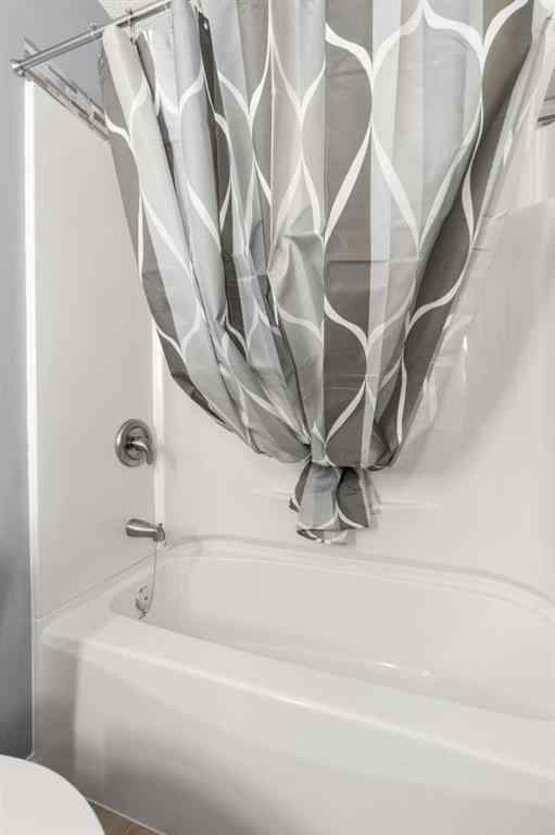 MLS&reg; # A2270693 - 898 13 Street NE in Northeast Crescent Heights Medicine Hat, Residential Open Houses