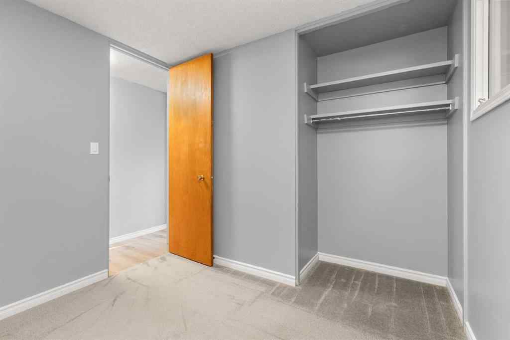 MLS&reg; # A2270693 - 898 13 Street NE in Northeast Crescent Heights Medicine Hat, Residential Open Houses