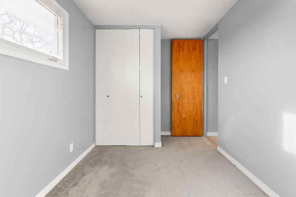 MLS&reg; # A2270693 - 898 13 Street NE in Northeast Crescent Heights Medicine Hat, Residential Open Houses