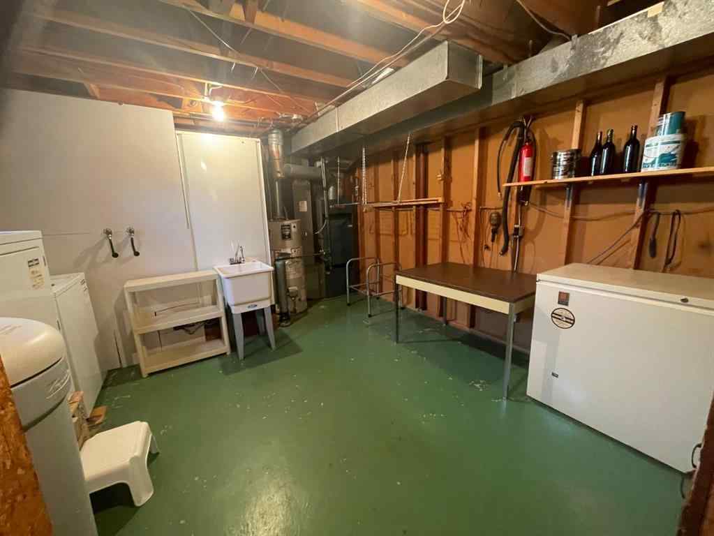 MLS&reg; # A2270694 - 524 51 Avenue W in NONE Claresholm, Residential Open Houses